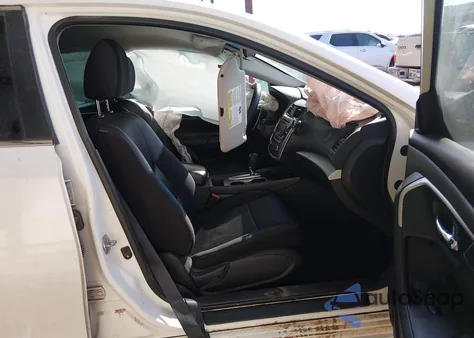 2017 Nissan Altima 2.5 Sr z USA, uszkodzony, nr VIN 1N4AL3AP9HN324609